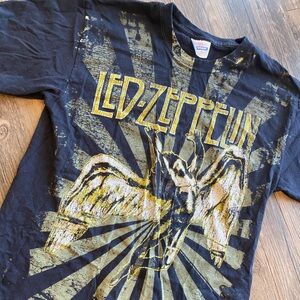 Led Zeppelin Swan Song graphic tee